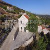 Уютный каменный дом, 160 м2, с видом на море, недалеко от Будвы в деревушке Загора-Кримовица, община Котор, Черногория.