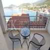 Prekrasan, moderan stan, 82 m2, u Rafailovićima, opština Budva, Crna Gora, sa prekrasnim panoramskim pogledom, samo 20 m od plaže.