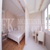 Luxus-Maisonette-Wohnung, 155m2, bestehend aus vier Studio-Apartments mit einem schönen Panoramablick auf das Meer und die Stadt Budva, Montenegro.