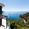 Luxuriöse und moderne Villa, 438,44 m2, mit Pool und atemberaubendem Blick auf das offene Meer, oberhalb des Mogren Strandes in Budva, Montenegro.