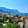 Große Villa, 450 m2, mit herrlichem Panoramablick auf das Meer und die Berge, in Becici-Budva, Montenegro.