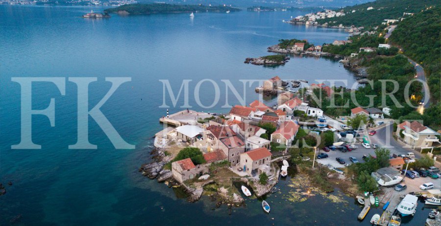 Luxury mini hotel 4* with 7 apartments and a restaurant, 500 m2, just 10 m from the sea and private beach in Bjelila-Lustica, Tivat municipality, Montenegro.