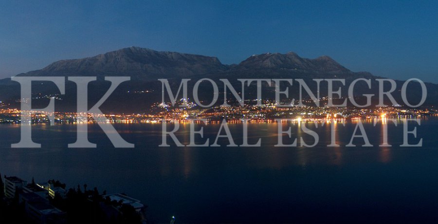 Luxury mini hotel 4* with 7 apartments and a restaurant, 500 m2, just 10 m from the sea and private beach in Bjelila-Lustica, Tivat municipality, Montenegro.