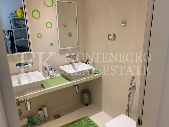 Unmatched, luxury Penthouse, 160 m2, right on the cliffs, in Skocidevojka - Budva, with unobstructed sea view and a swimming pool, Montenegro.