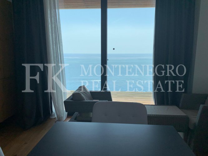 Unmatched, luxury Penthouse, 160 m2, right on the cliffs, in Skocidevojka - Budva, with unobstructed sea view and a swimming pool, Montenegro.
