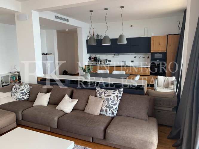 Unmatched, luxury Penthouse, 160 m2, right on the cliffs, in Skocidevojka - Budva, with unobstructed sea view and a swimming pool, Montenegro.