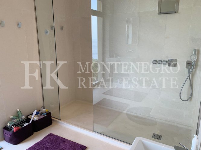 Unmatched, luxury Penthouse, 160 m2, right on the cliffs, in Skocidevojka - Budva, with unobstructed sea view and a swimming pool, Montenegro.