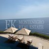 Unmatched, luxury Penthouse, 160 m2, right on the cliffs, in Skocidevojka - Budva, with unobstructed sea view and a swimming pool, Montenegro.
