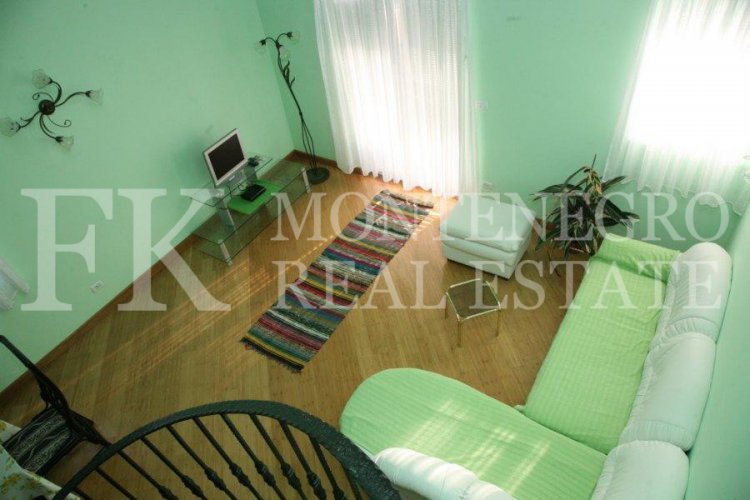 Spectacular, furnished villa in Tivat, 570m2, with nice sea views from each floor, 500m from the beach, Montenegro.