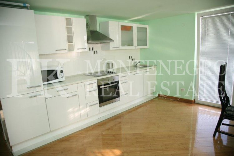 Spectacular, furnished villa in Tivat, 570m2, with nice sea views from each floor, 500m from the beach, Montenegro.