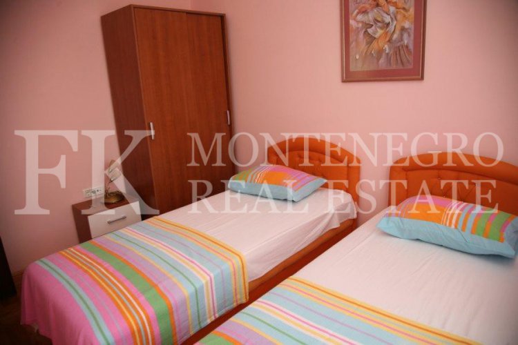 Spectacular, furnished villa in Tivat, 570m2, with nice sea views from each floor, 500m from the beach, Montenegro.