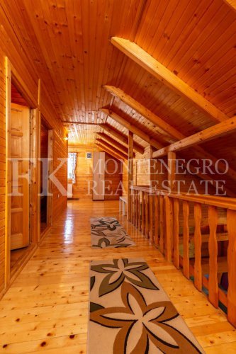 Three wooden houses 1 km away from Zabljak, 200m2, on the way to the Ski Center Savin Kuk, Montenegro.