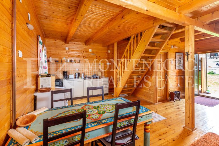 Three wooden houses 1 km away from Zabljak, 200m2, on the way to the Ski Center Savin Kuk, Montenegro.