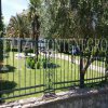 Симпатичный дом в Подгорице, 280м2, с большим красивым садом, в Черногории.