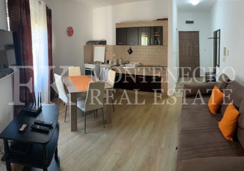 Quiet apartment in Becici, 45m2, only 6 minutes’ walk to the beach, in Montenegro.