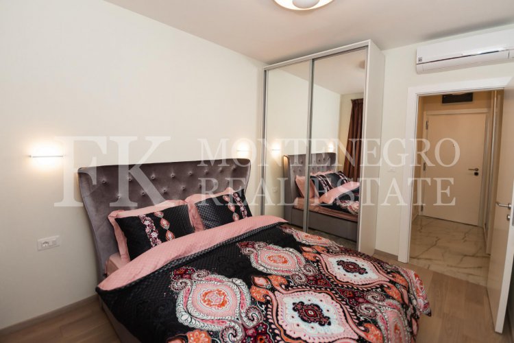 *Wonderful apartment in Budva, 45m2, with a nice view of the mountains, in Montenegro.