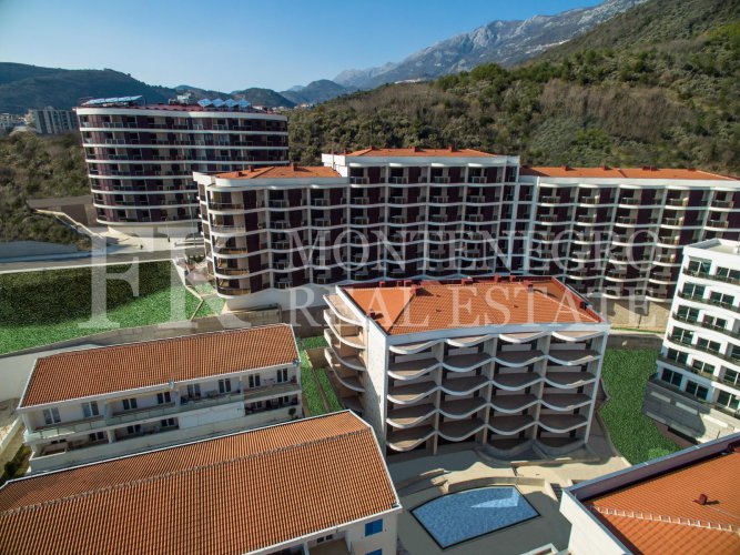 Excellent three-bedroom apartments in Budva-Becici, 120m2 - 194m2, in the modern Residential Complex just 400m from the sea, in Montenegro.