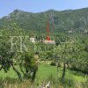 Renoviertes Steinhaushälfte aus dem 17. Jahrhundert, 173 m2, in Budva-Celobrdo, mit Meerblick und Garten, in Montenegro.