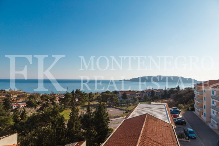 Excellent two and three bedroom apartments in Budva-Becici, 90m2 - 107m2, in a modern Residential Complex just 400m from the sea, in Montenegro.