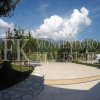 Guter Preis! Sonniges Haus, 234,37 m2, in ruhiger Lage oberhalb von Budva, mit Garten, Garage und schöner Aussicht auf ein Tal, in Montenegro.