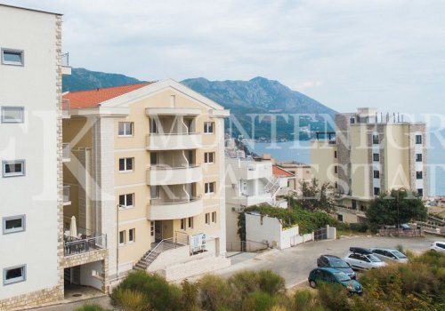 One and two bedroom apartments in Budva-Ivanovici, 33m2 - 106m2, in a newly built residential building with a pool and underground parking,  in Montenegro.