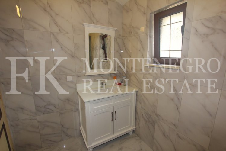 *Exclusive Stone Villa, 165m², in Bar-Zupci, with Sea and Mountain Views in Montenegro