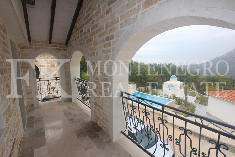 *Exclusive Stone Villa, 165m², in Bar-Zupci, with Sea and Mountain Views in Montenegro