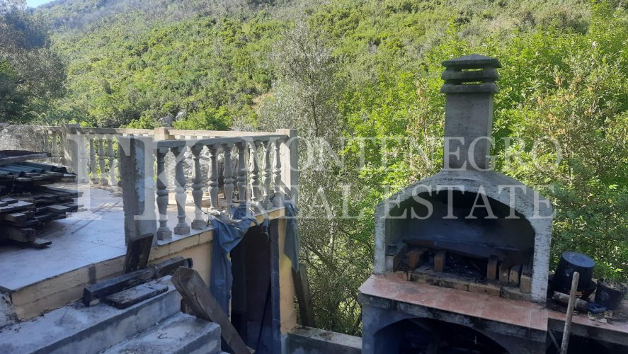 Reduced price! Cozy house on Lustica peninsula, 145m2, in a quiet village of Mardari, Herceg Novi municipality, Montenegro.