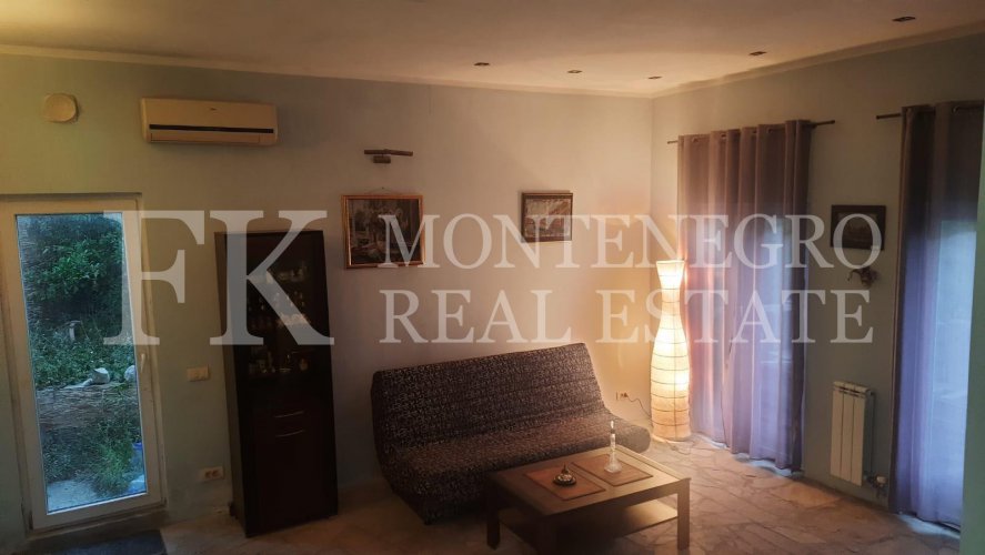 Reduced price! Cozy house on Lustica peninsula, 145m2, in a quiet village of Mardari, Herceg Novi municipality, Montenegro.