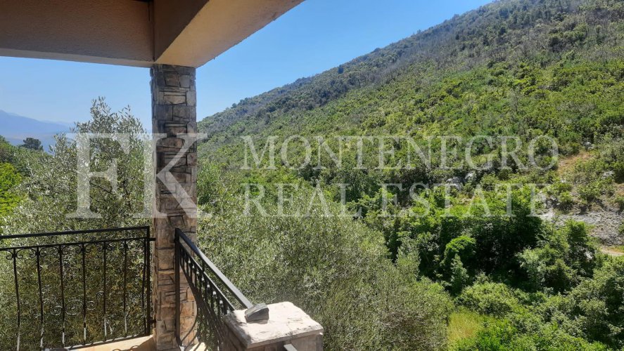 Reduced price! Cozy house on Lustica peninsula, 145m2, in a quiet village of Mardari, Herceg Novi municipality, Montenegro.
