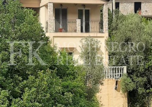 Cozy house on Lustica peninsula, 100m2, in a quiet village of Mardari, Herceg Novi municipality, Montenegro.