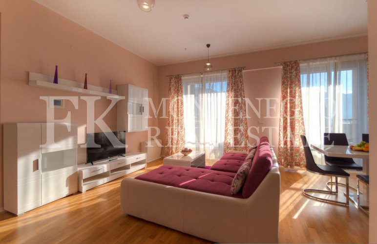 Remarkable apartment, 104m2, in Budva – Becici, in the Apart Hotel Harmonia, with a magnificent sea view, in Montenegro.