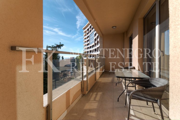 Superb apartment, 189m2, in Budva – Becici, in the Apart Hotel Harmonia, with a magnificent sea view, in Montenegro.