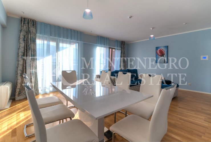 Duplex apartment, 149m2, in Budva – Becici, in the Apart Hotel Harmonia, with a magnificent sea view, in Montenegro.