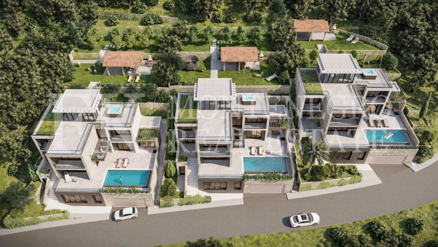 Two impressive villas in Tudorovici, 670,75m2 each, with a sea view and a swimming pool, in Budva municipalty, Montenegro.