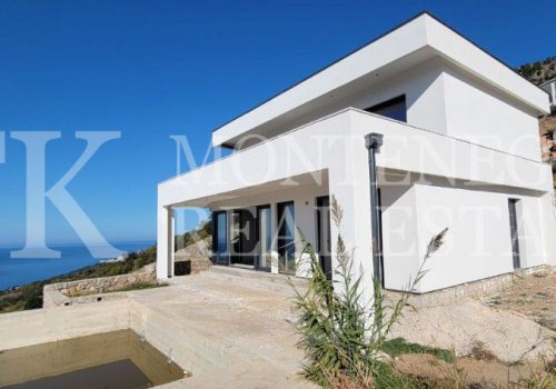 *New, unique and modern villa, 260 m2, in Pecurice, Bar municipality, with breathtaking panoramic sea and sunset views, swimming pool and garage, in Montenegro.