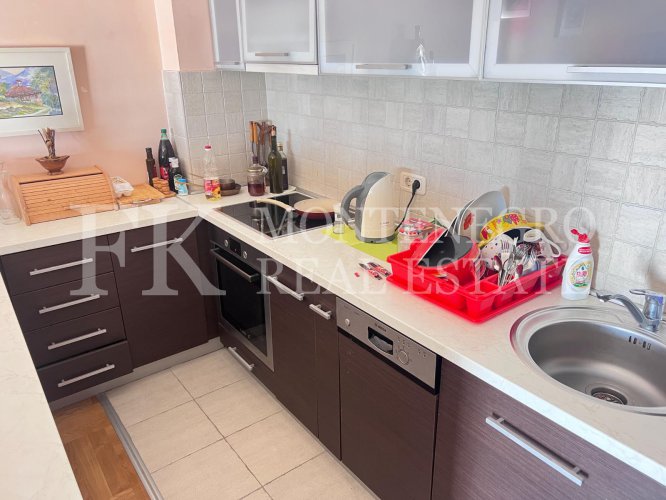 *New, sunny apartment in Budva - Ivanovici, 70m2, with panoramic sea and mountain views, in Montenegro.