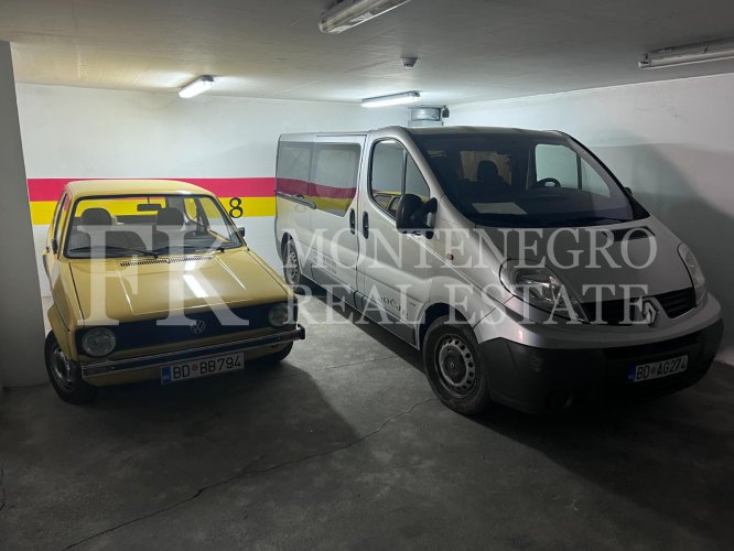 *New, sunny apartment in Budva - Ivanovici, 70m2, with panoramic sea and mountain views, in Montenegro.