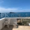 *House in first sea line, 200m2, with parking space and great sea view, in Montenegro.