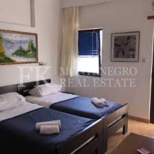 Hotel for rent in Budva- Rafailovici, first sea line, with more than 30 rooms, restaurant, swimming pool and sauna.