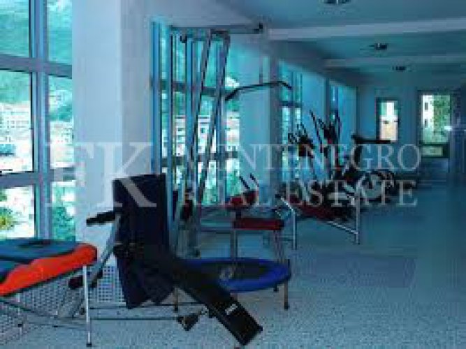 Hotel for rent in Budva- Rafailovici, first sea line, with more than 30 rooms, restaurant, swimming pool and sauna.