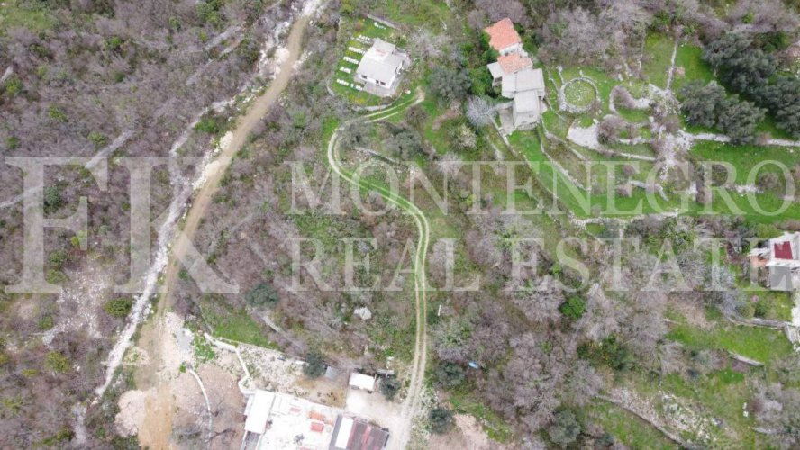 * Nice price. Urbanized building plot,3.500m2, in Sutomore, municipality Bar, with sea view.