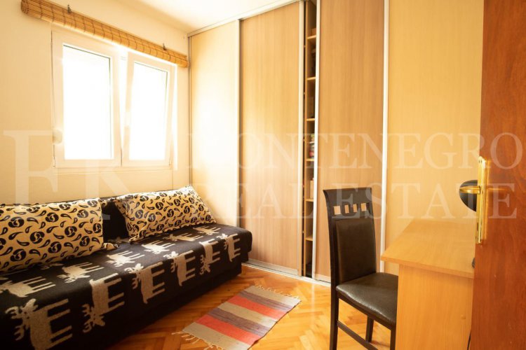 *Nice two-family house, 180m2, in Bar-Polje with garage and garden, Montenegro.