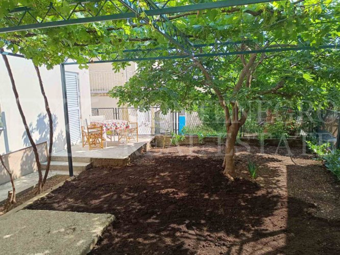 *Nice house for two families,132m2, in the center but quiet area of Sutomore , municipality Bar, Montenegro.