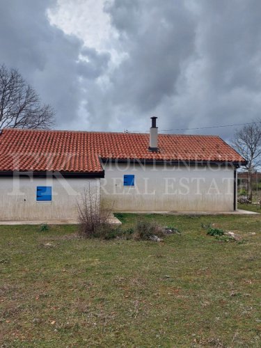 *Unique and rare offer near Ulcinj: A huge plot of 83,000m2 with a legal house of 90m2 and a beautiful view of the Ada Bojana River and the Adriatic Sea in Montenegro.