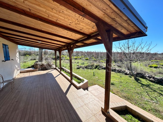 *Rare offer near Ulcinj. A freshly renovated and legally built house, 90 m2, plot of 83,000 m2, overlooking Ada Bojana and the sea, in Montenegro.