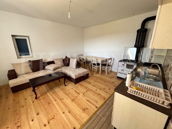 *Rare offer near Ulcinj. A freshly renovated and legally built house, 90 m2, plot of 83,000 m2, overlooking Ada Bojana and the sea, in Montenegro.