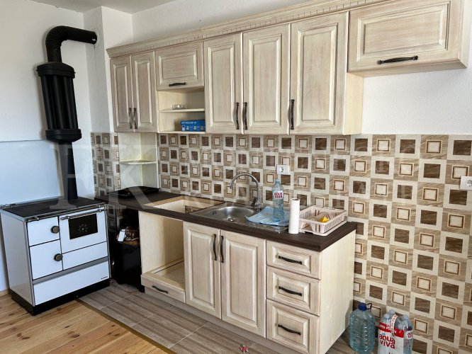 *Rare offer near Ulcinj. A freshly renovated and legally built house, 90 m2, plot of 83,000 m2, overlooking Ada Bojana and the sea, in Montenegro.