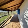 *Seltenes Angebot in der Nähe von Ulcinj. Ein frisch renoviertes und legal gebautes Haus, 90 m2 , Grundstück 83.000m2, mit Blick auf Ada Bojana und Meer, in Montenegro. 
