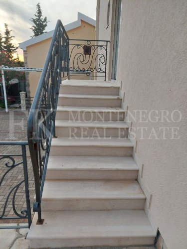 *Apartment Building with Holiday Apartments / Small Hotel in Utjeha-Hladna Uvala, only 280m to the Sea, in Montenegro